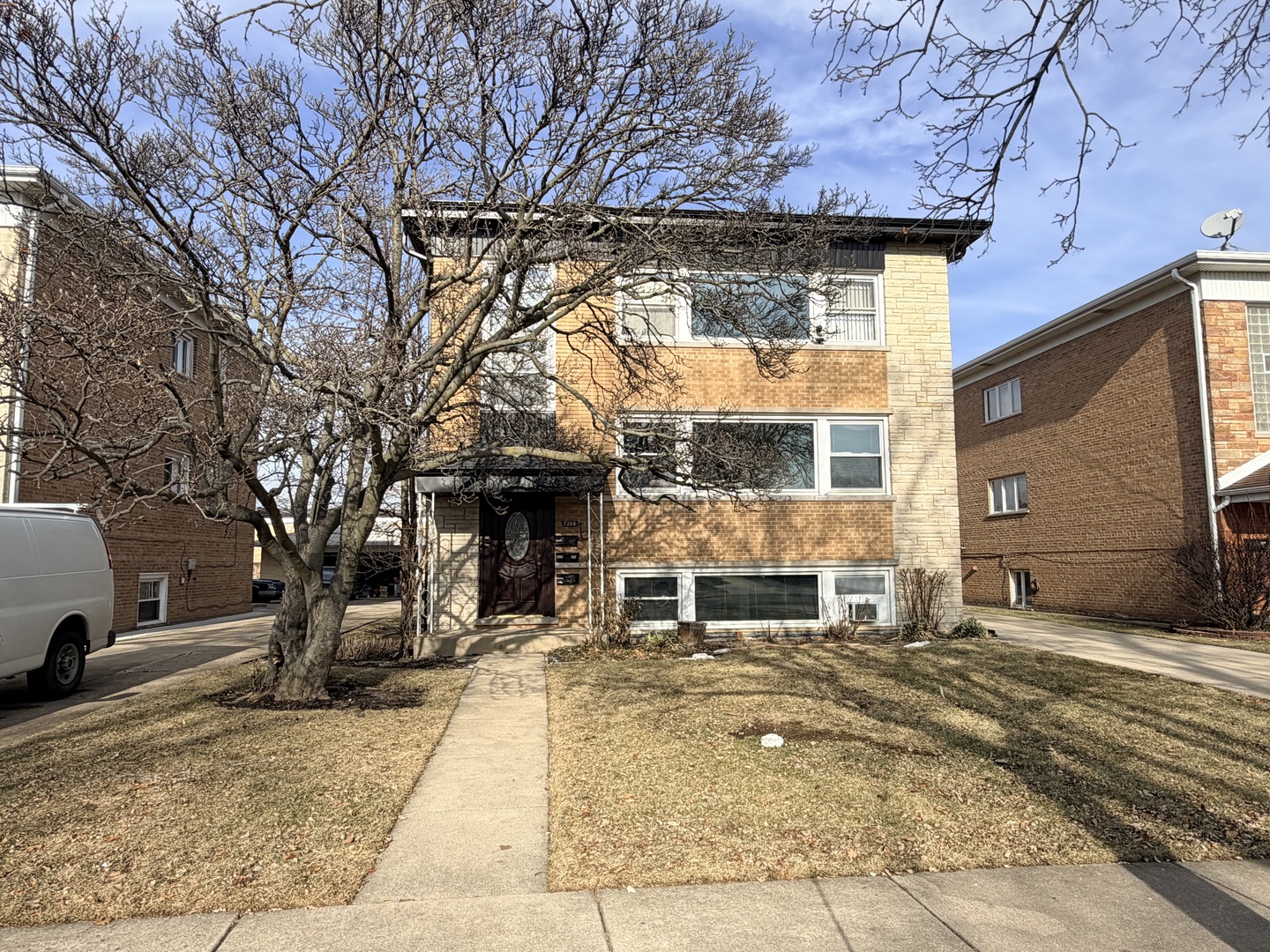 7238 W Crain Street #G, Niles, IL 60714