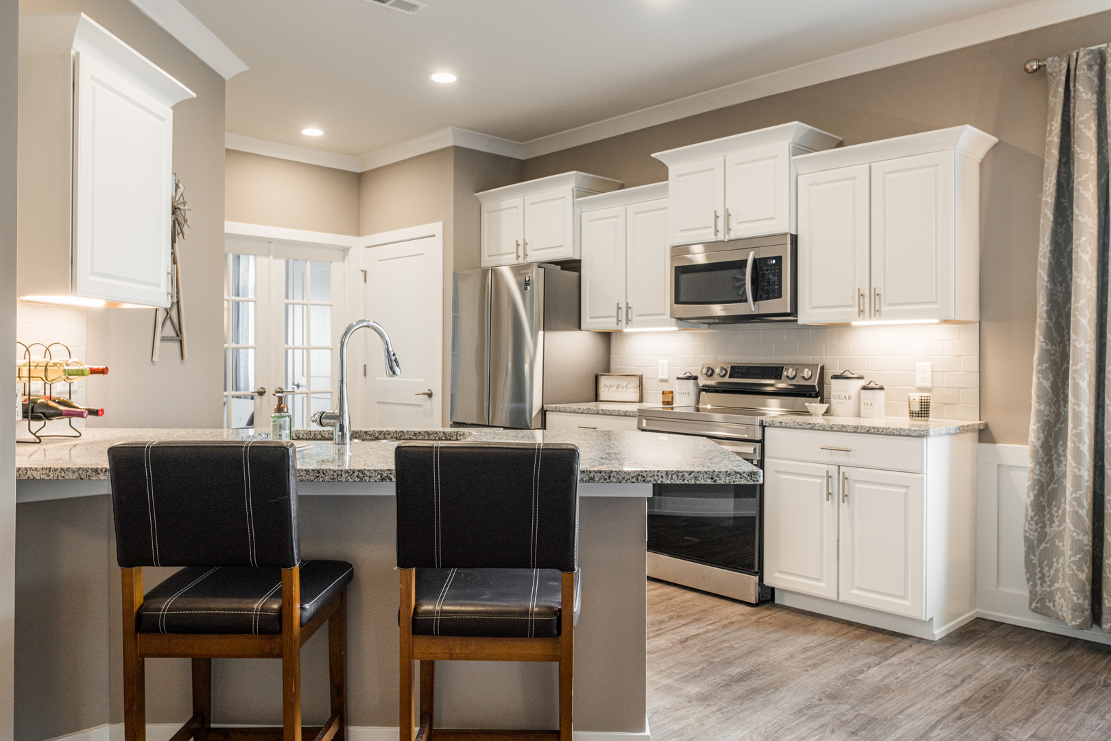 102 Granite Way #102, Genoa, IL 60135