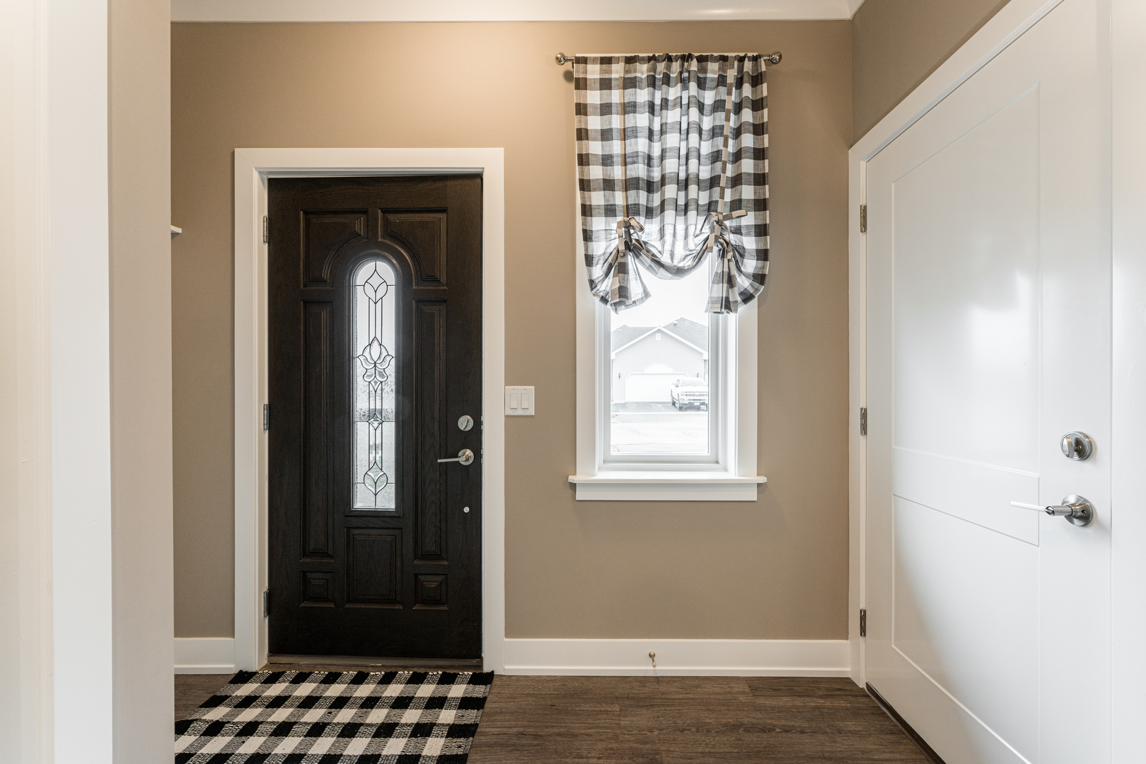 102 Granite Way #102, Genoa, IL 60135