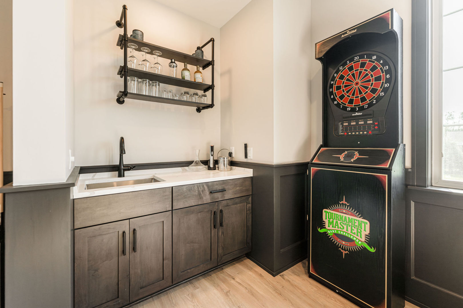 102 Granite Way #102, Genoa, IL 60135