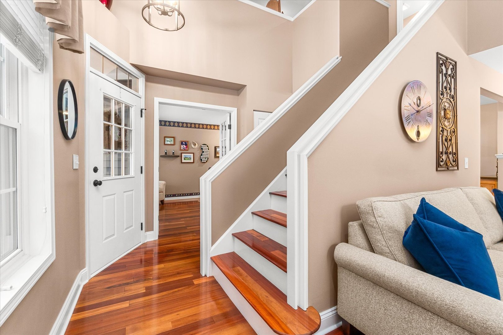 3819 Capri Court, Naperville, IL 60564