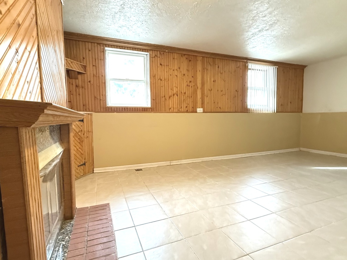 1115 Lotus Drive, Round Lake Beach, IL 60073