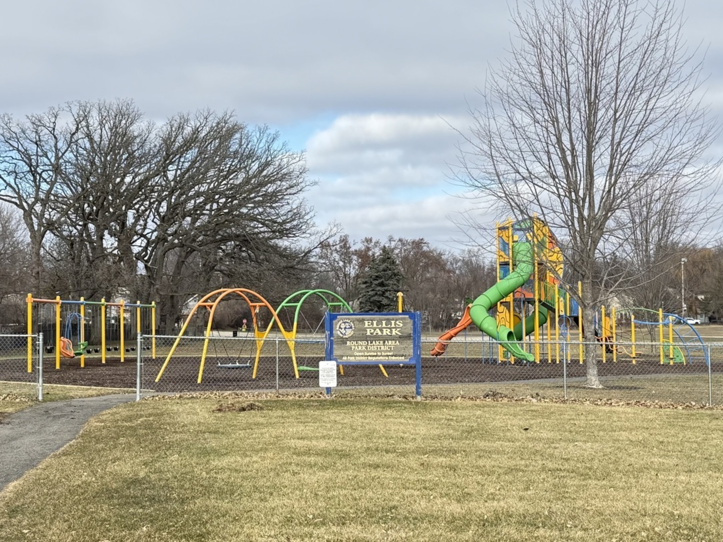 1115 Lotus Drive, Round Lake Beach, IL 60073