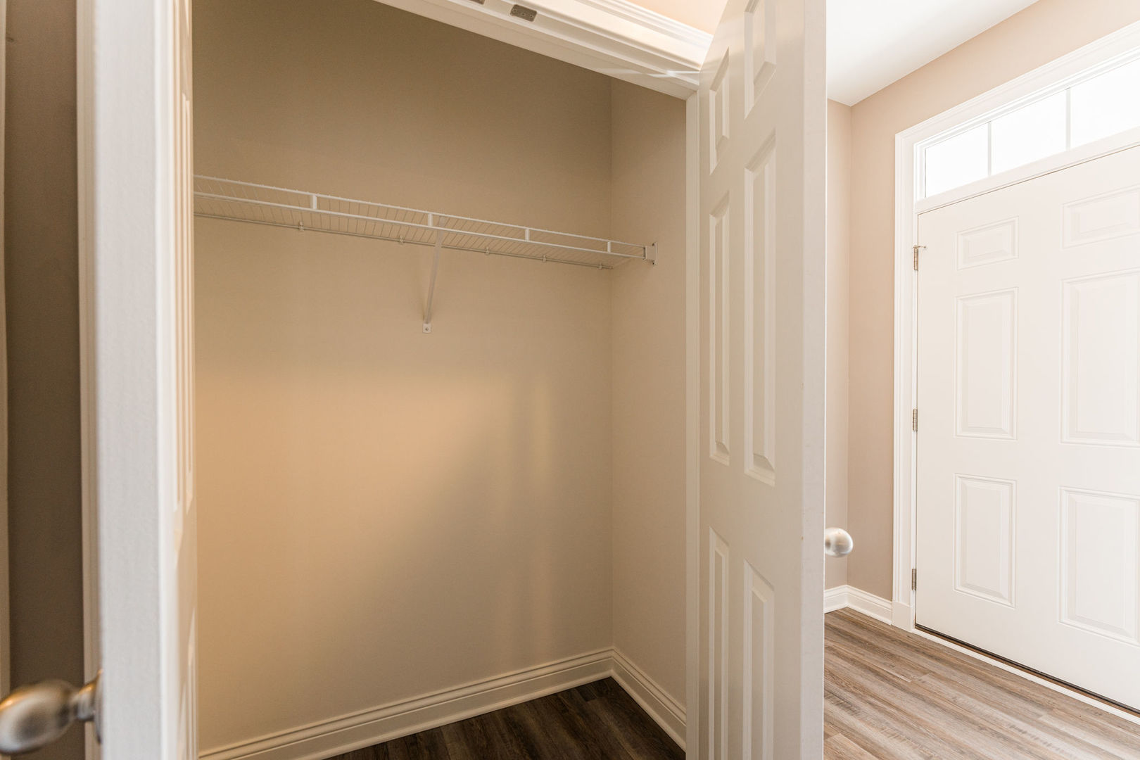 2368 Concord Drive #2368, Sycamore, IL 60178