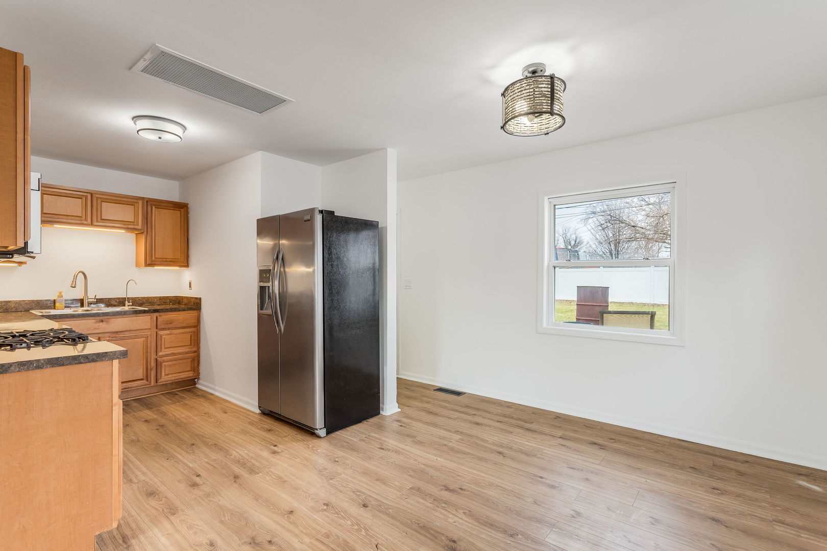 303 SPRUCE Street, North Aurora, IL 60542