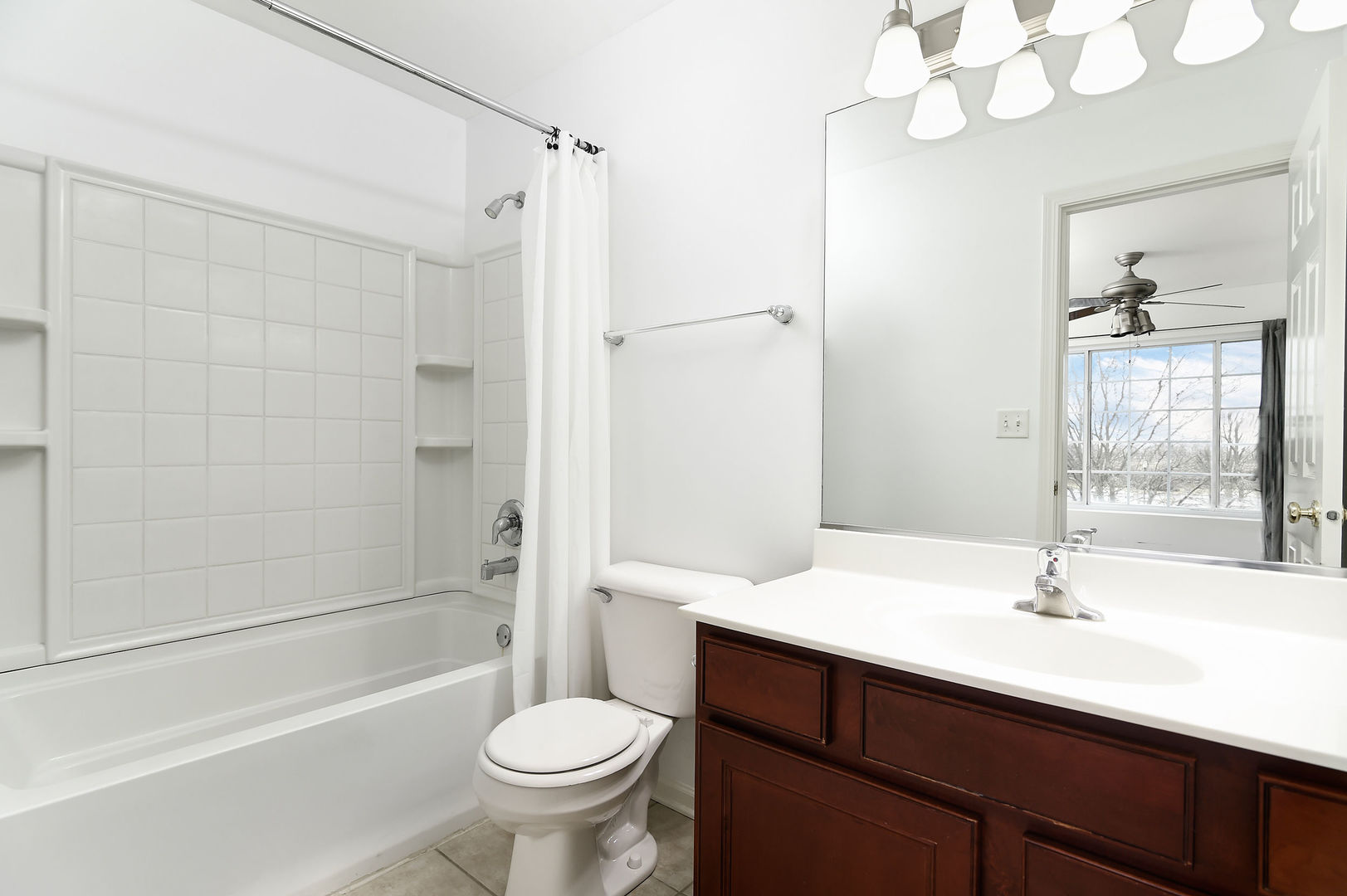 3388 Sanctuary Drive, Elgin, IL 60124