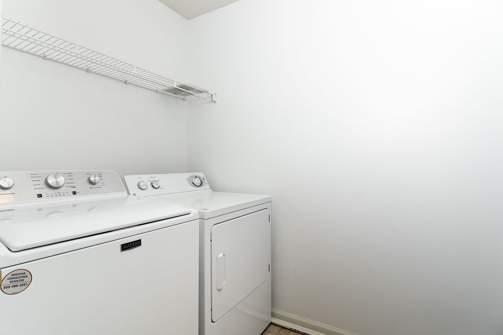 3388 Sanctuary Drive, Elgin, IL 60124