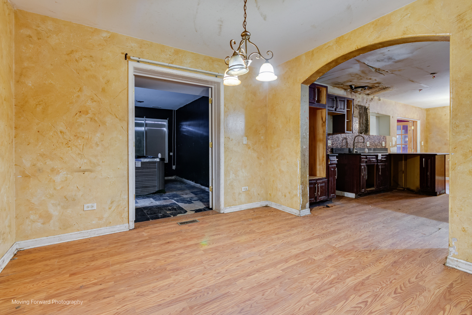 15264 Greenwood Road, Dolton, IL 60419