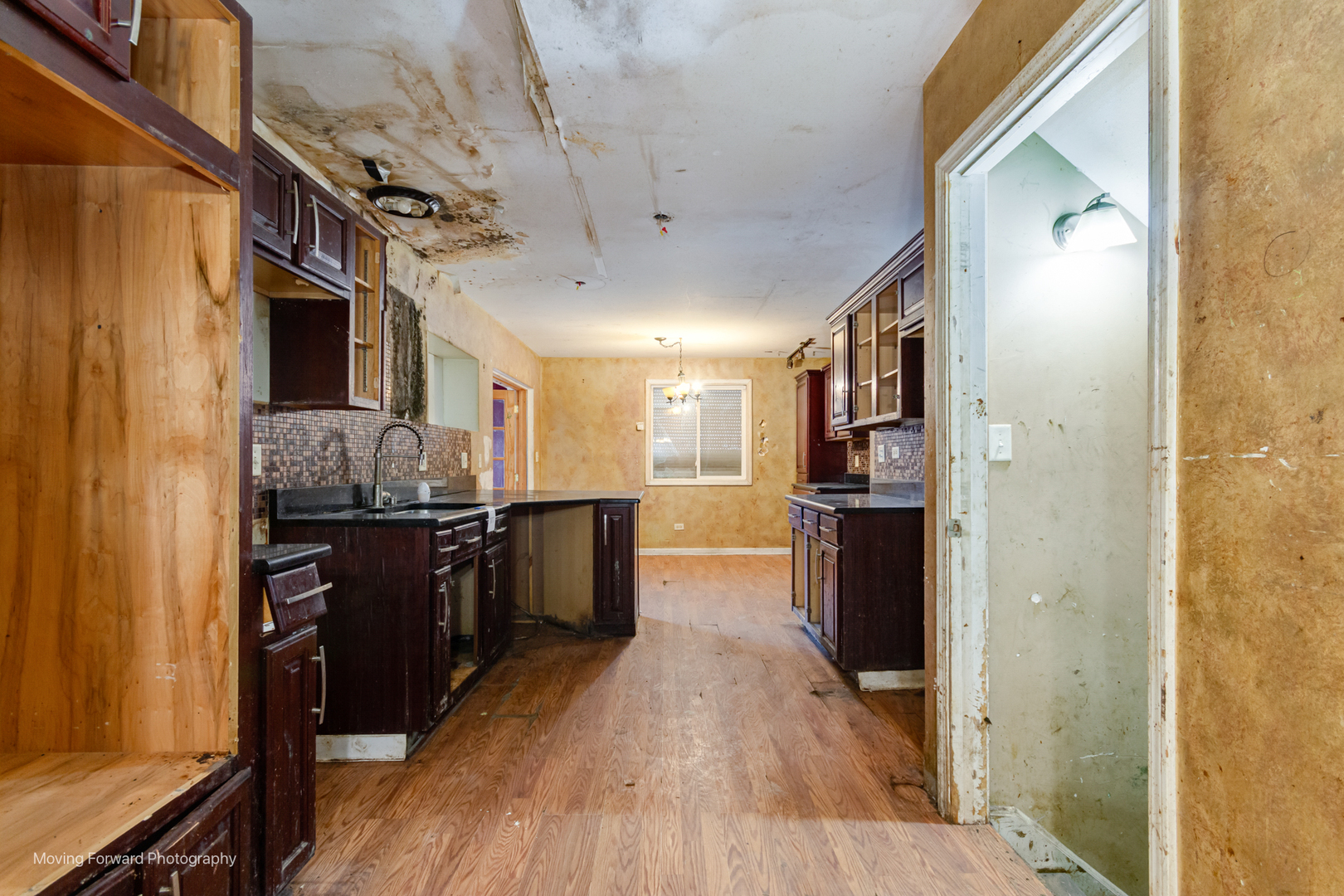 15264 Greenwood Road, Dolton, IL 60419