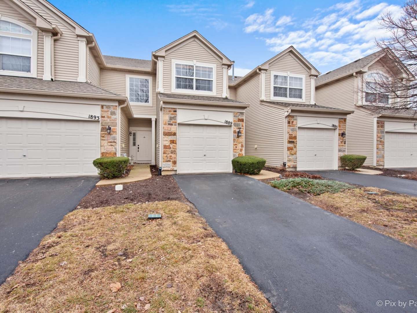 1889 Stoneheather Avenue, Aurora, IL 60503