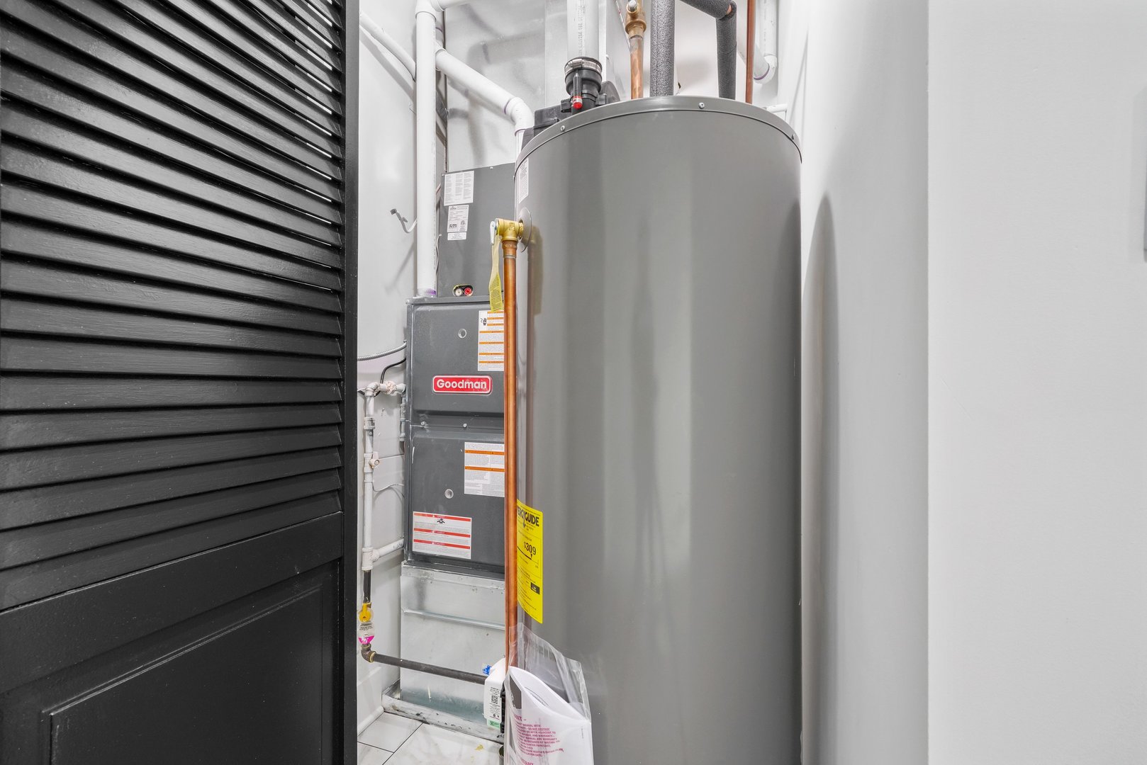 322 S Kostner Avenue, Chicago, IL 60624