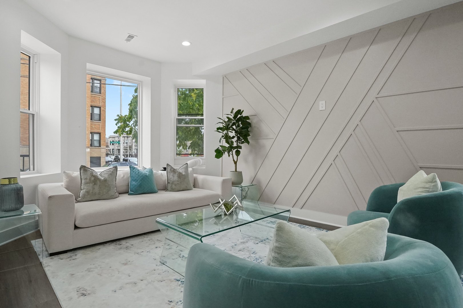 322 S Kostner Avenue, Chicago, IL 60624