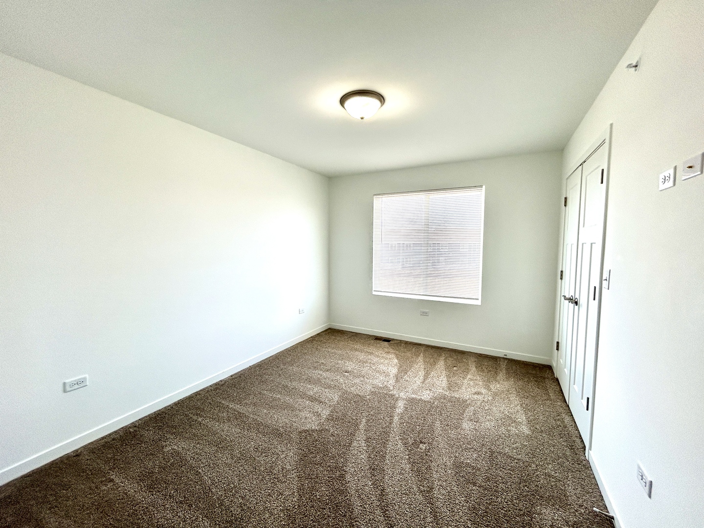 1123 Gillespie Lane #1123, Yorkville, IL 60560