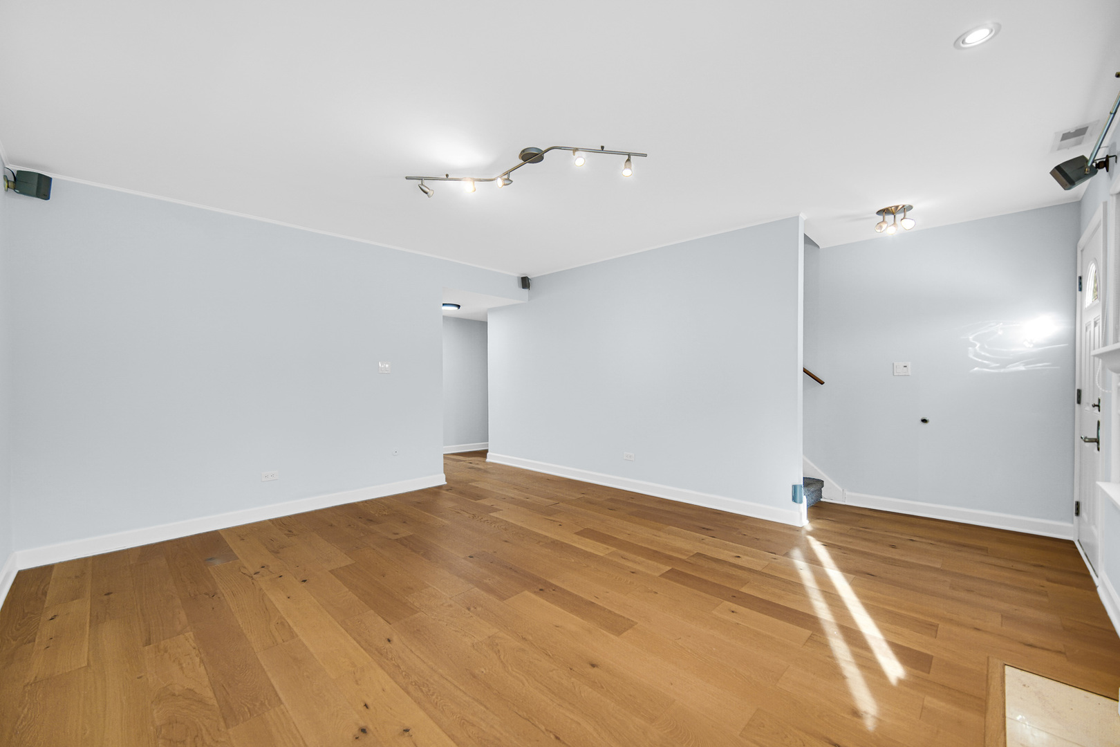 6318 Prideham Street #6318, Downers Grove, IL 60516