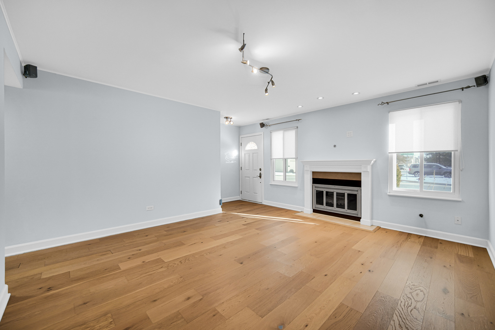 6318 Prideham Street #6318, Downers Grove, IL 60516