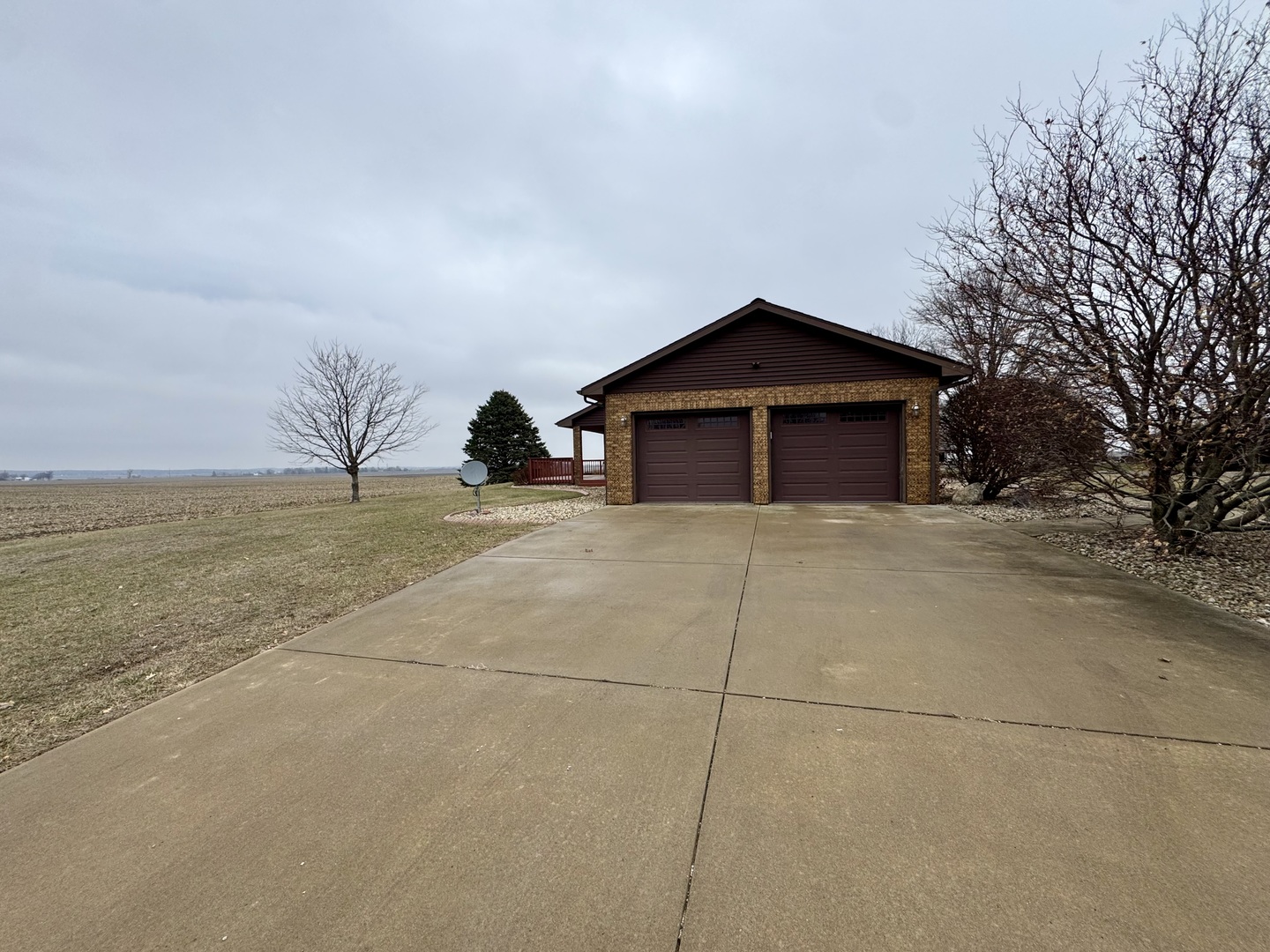 304 Staley Drive, Leroy, IL 61752