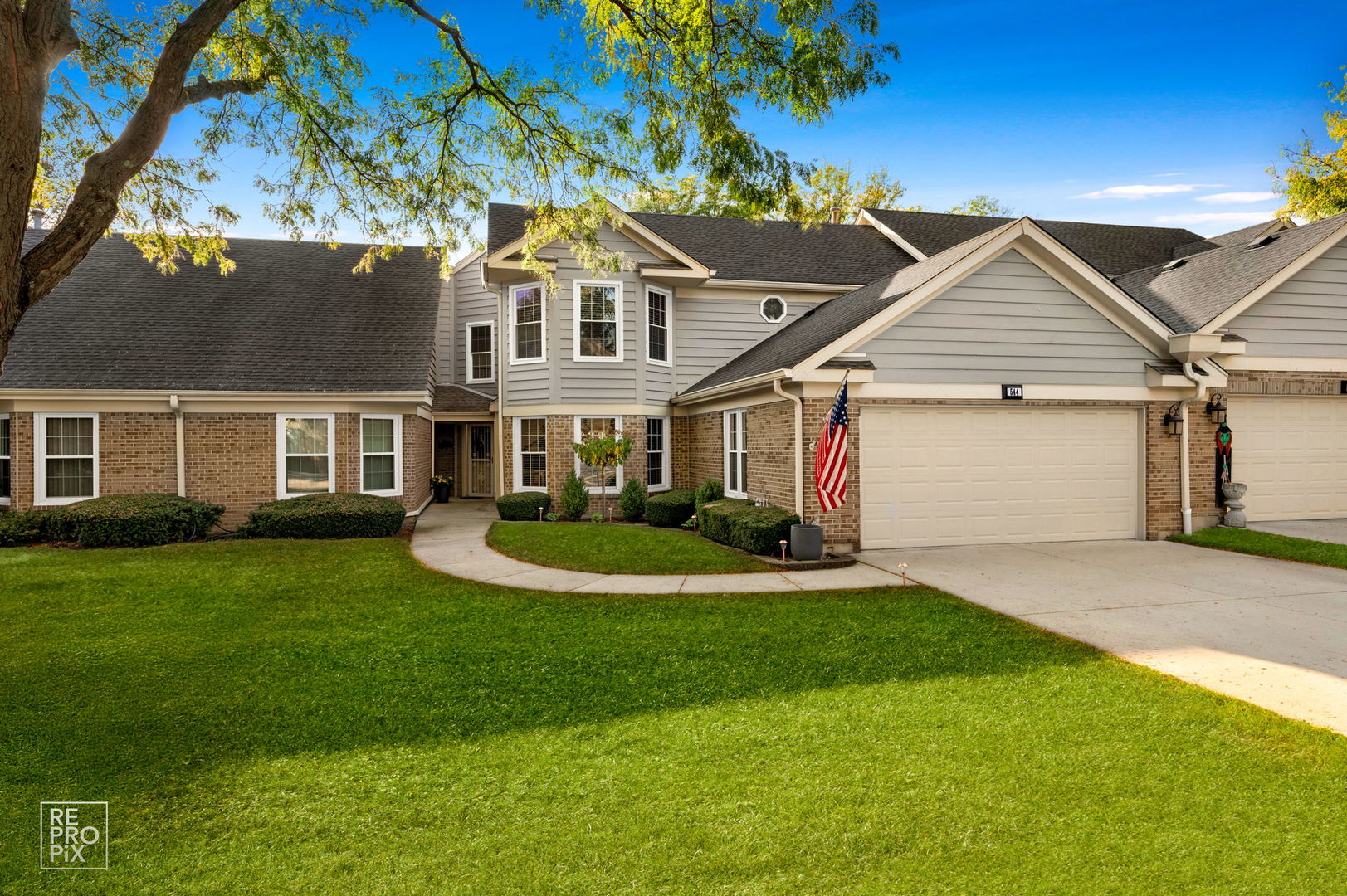 544 Philip Drive, Bartlett, IL 60103