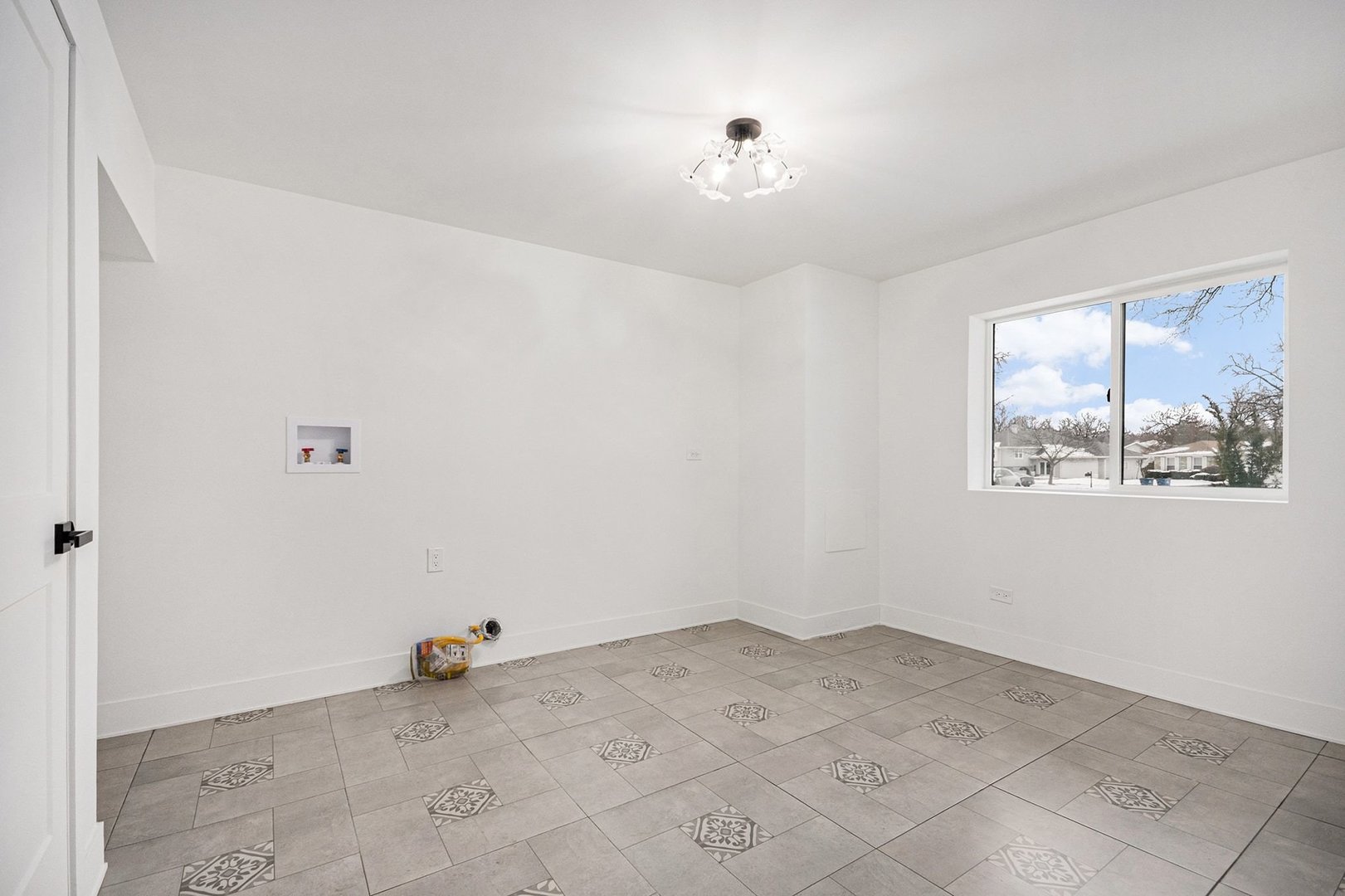 1430 Holland Place, Downers Grove, IL 60515