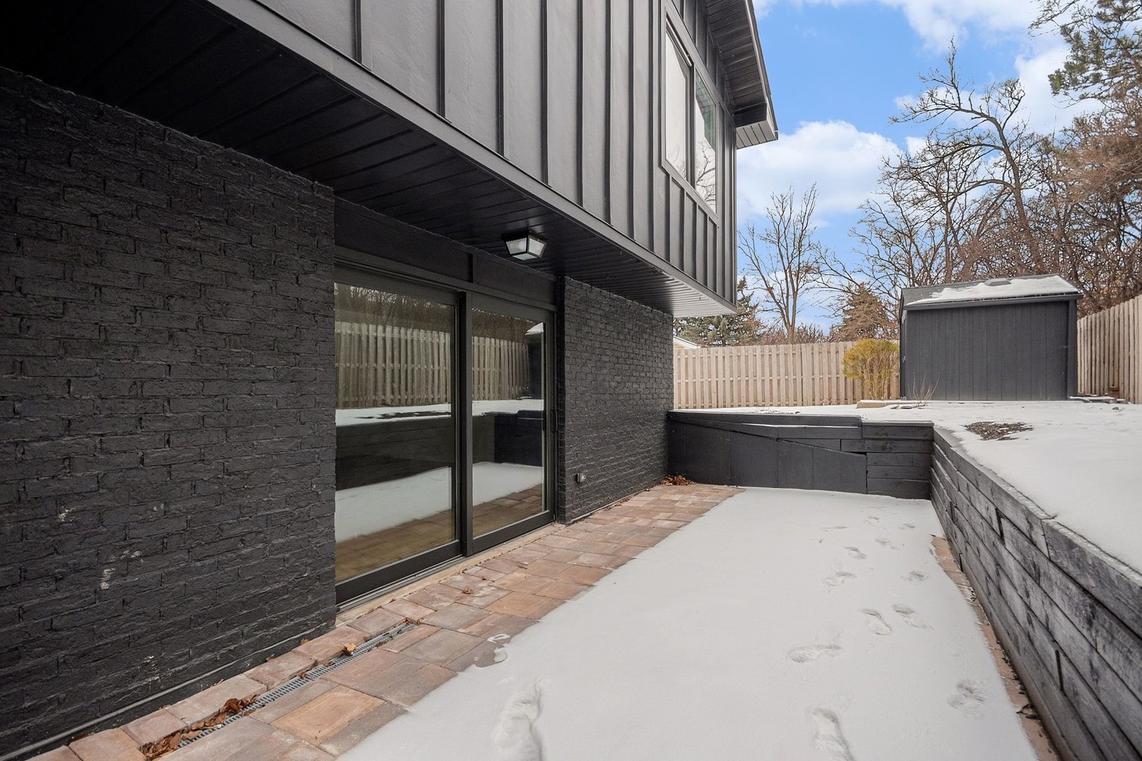 1430 Holland Place, Downers Grove, IL 60515