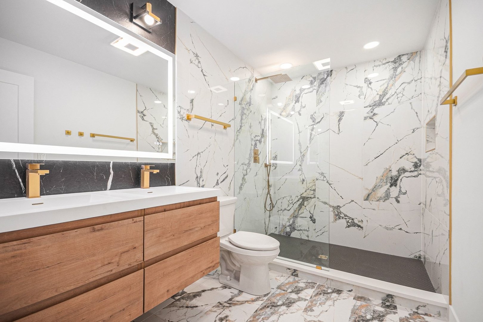 1430 Holland Place, Downers Grove, IL 60515