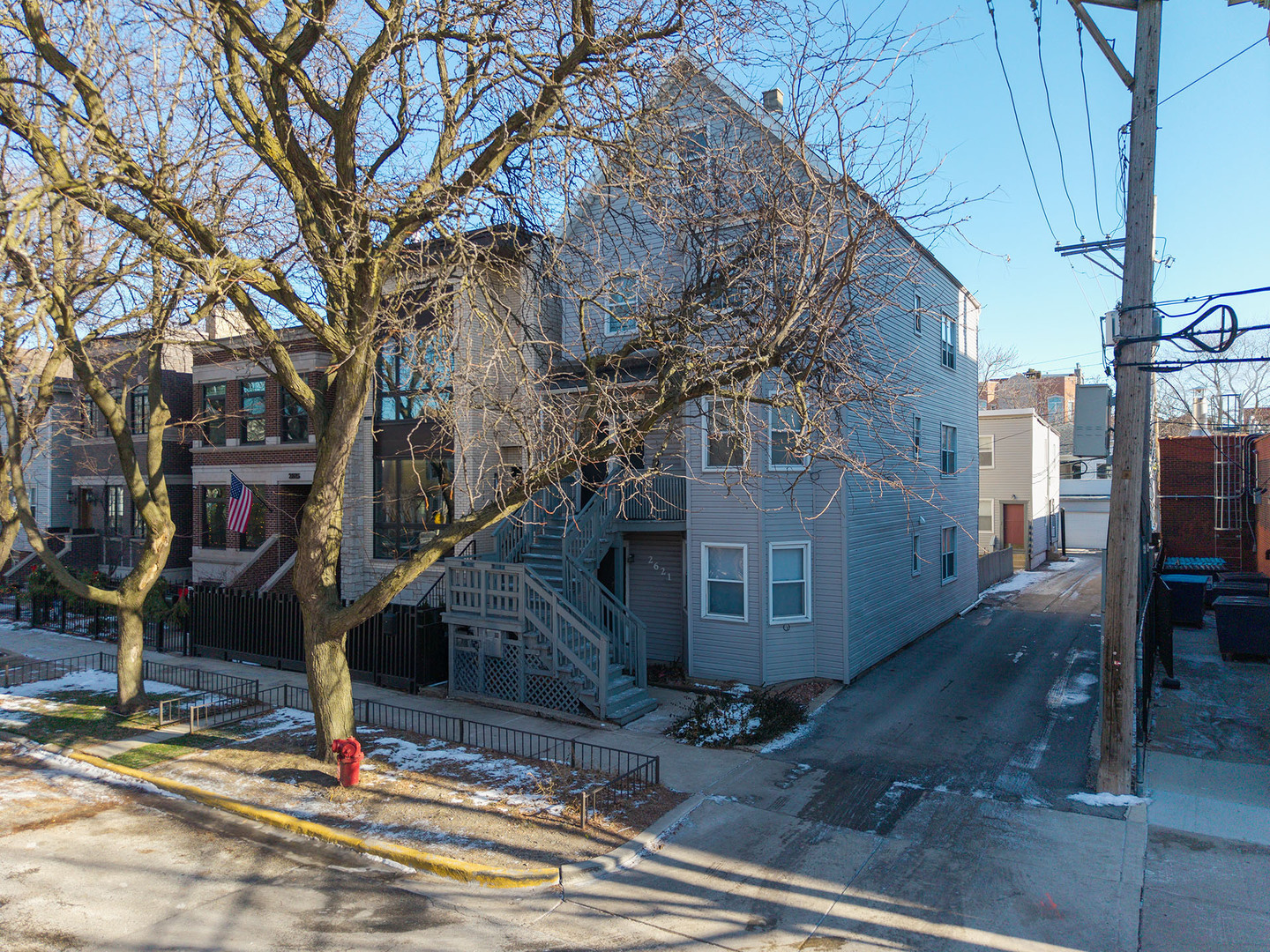 2621 N Marshfield Avenue, Chicago, IL 60614