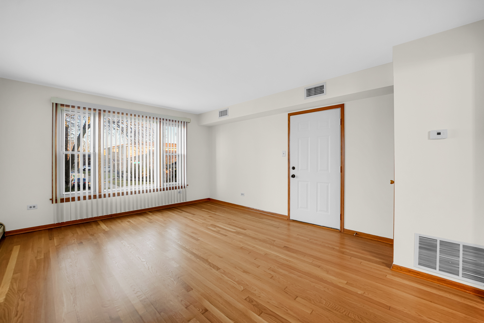 5324 S Long Avenue #1, Chicago, IL 60638