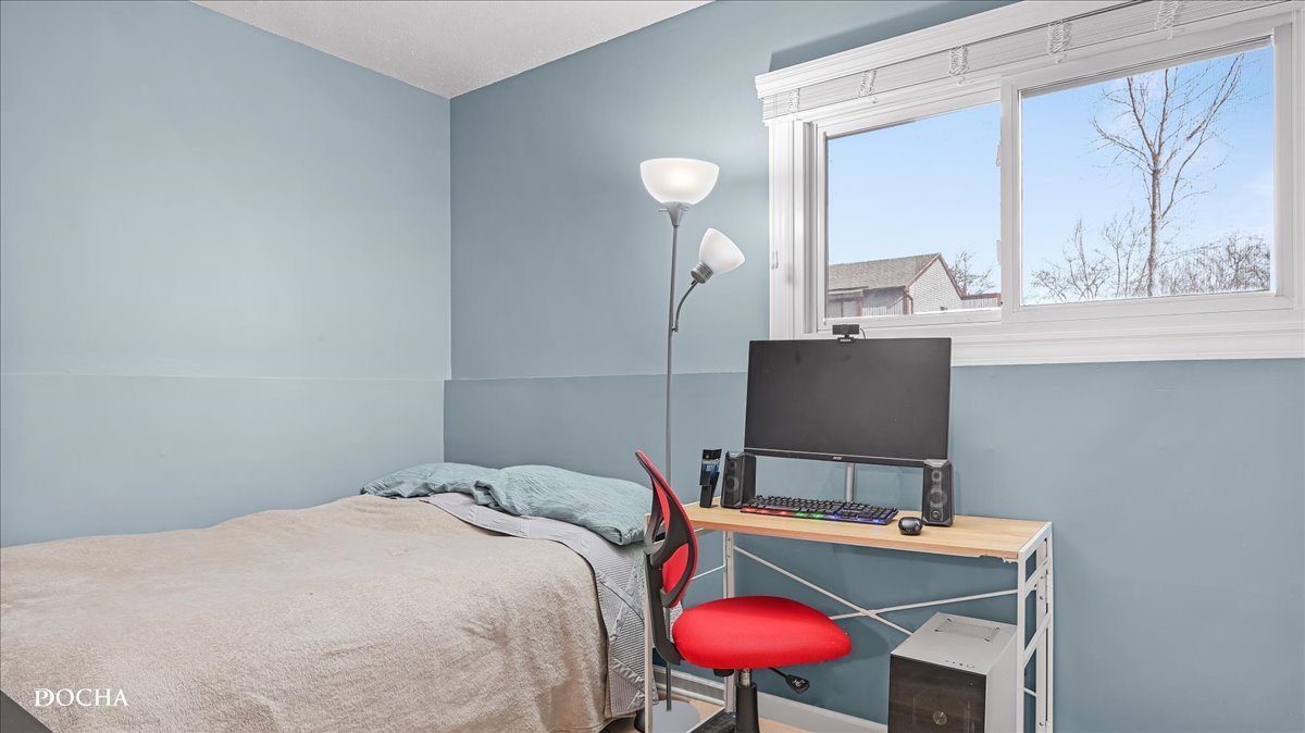 30W021 Danbury Drive, Warrenville, IL 60555