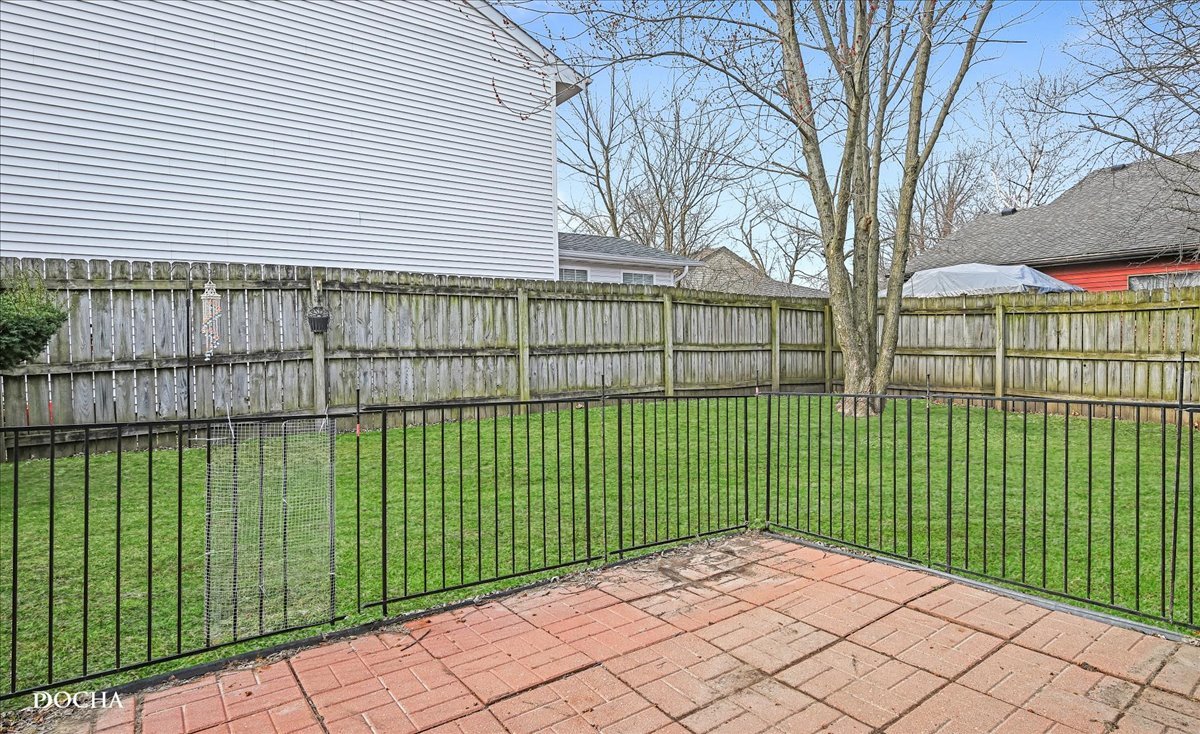 30W021 Danbury Drive, Warrenville, IL 60555