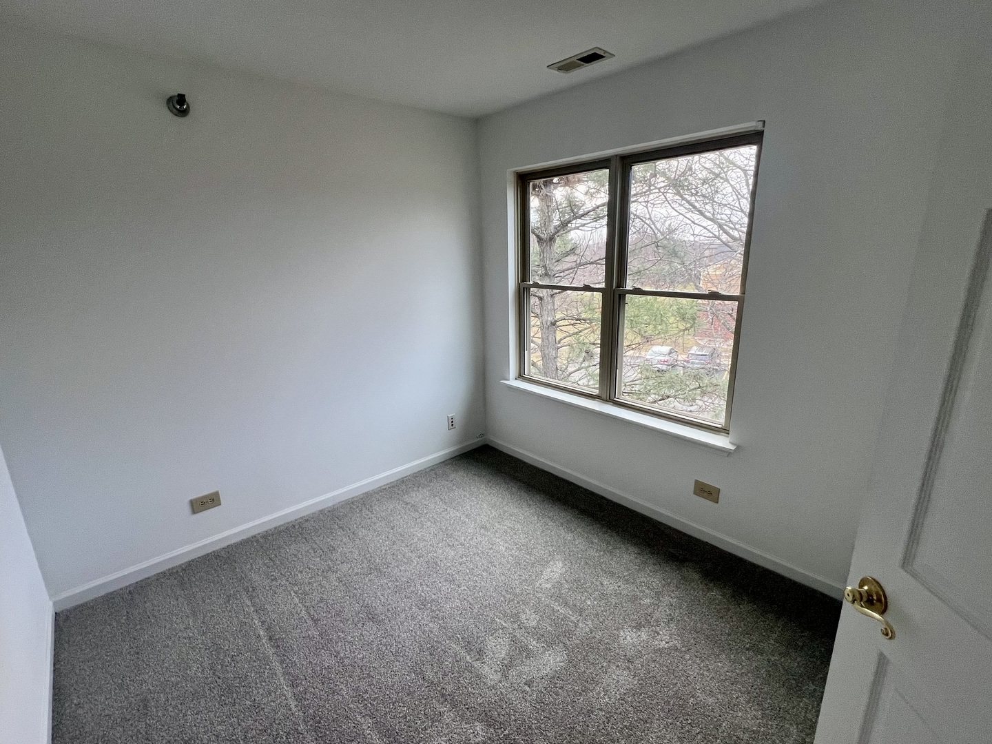 120 Glengarry Drive #312, Bloomingdale, IL 60108