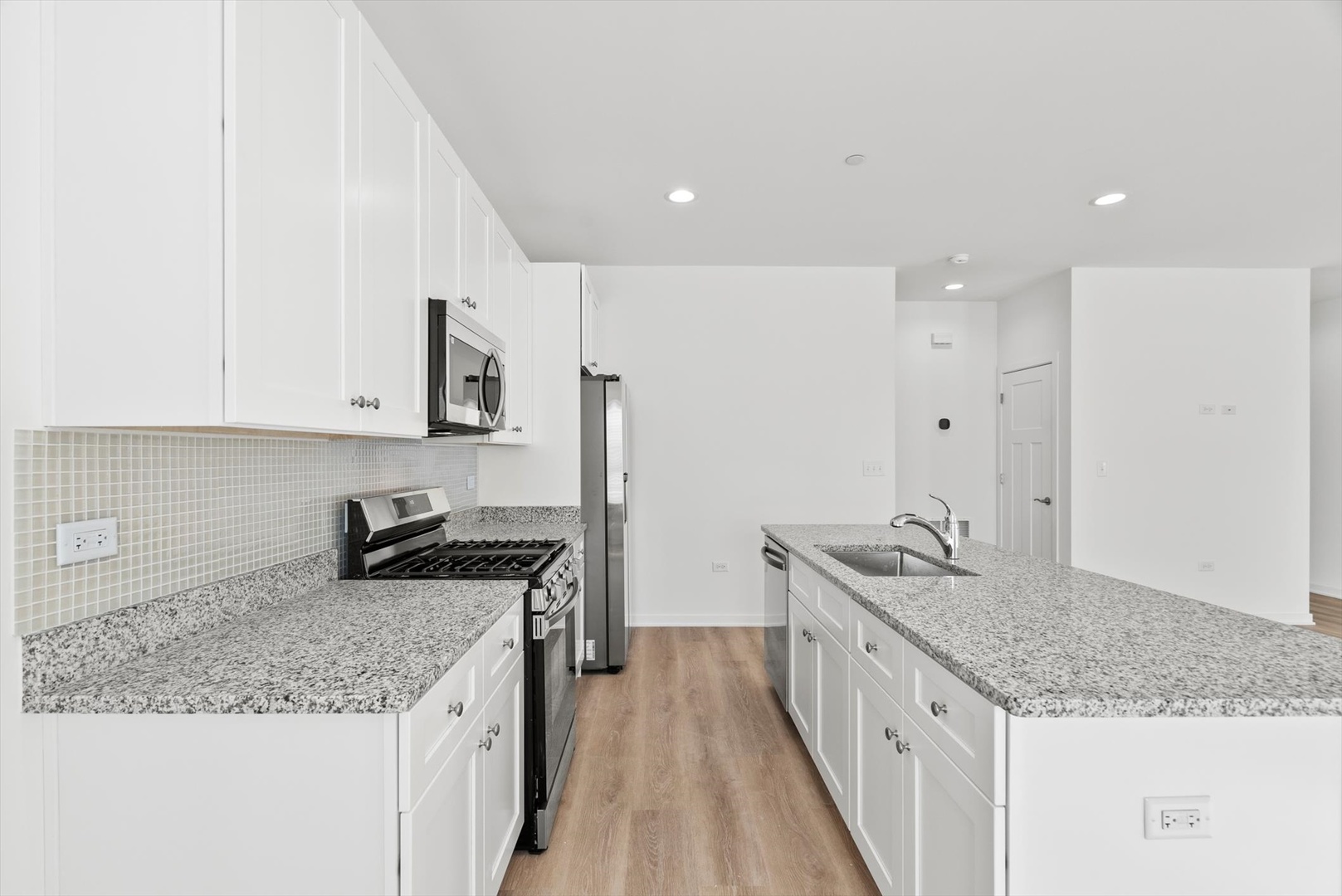 1124 Gillespie Lane #1124, Yorkville, IL 60560