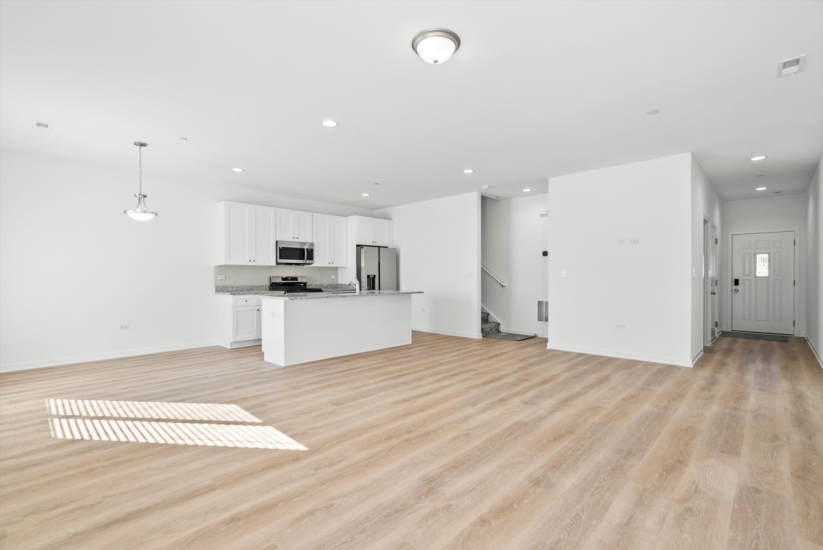 1124 Gillespie Lane #1124, Yorkville, IL 60560