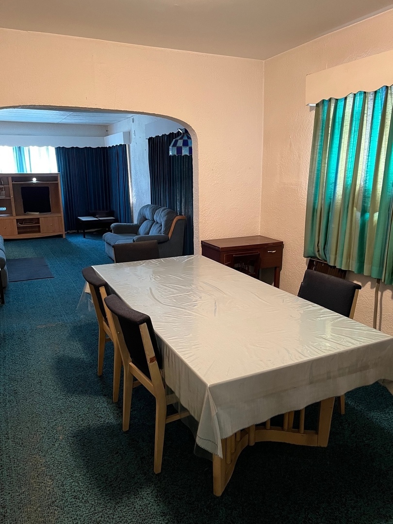 2060 Broadway Street, Blue Island, IL 60406