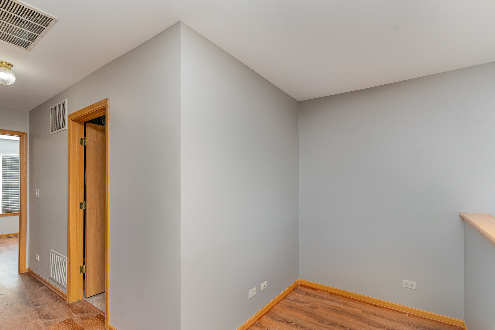 2255 Georgetown Circle, Aurora, IL 60503