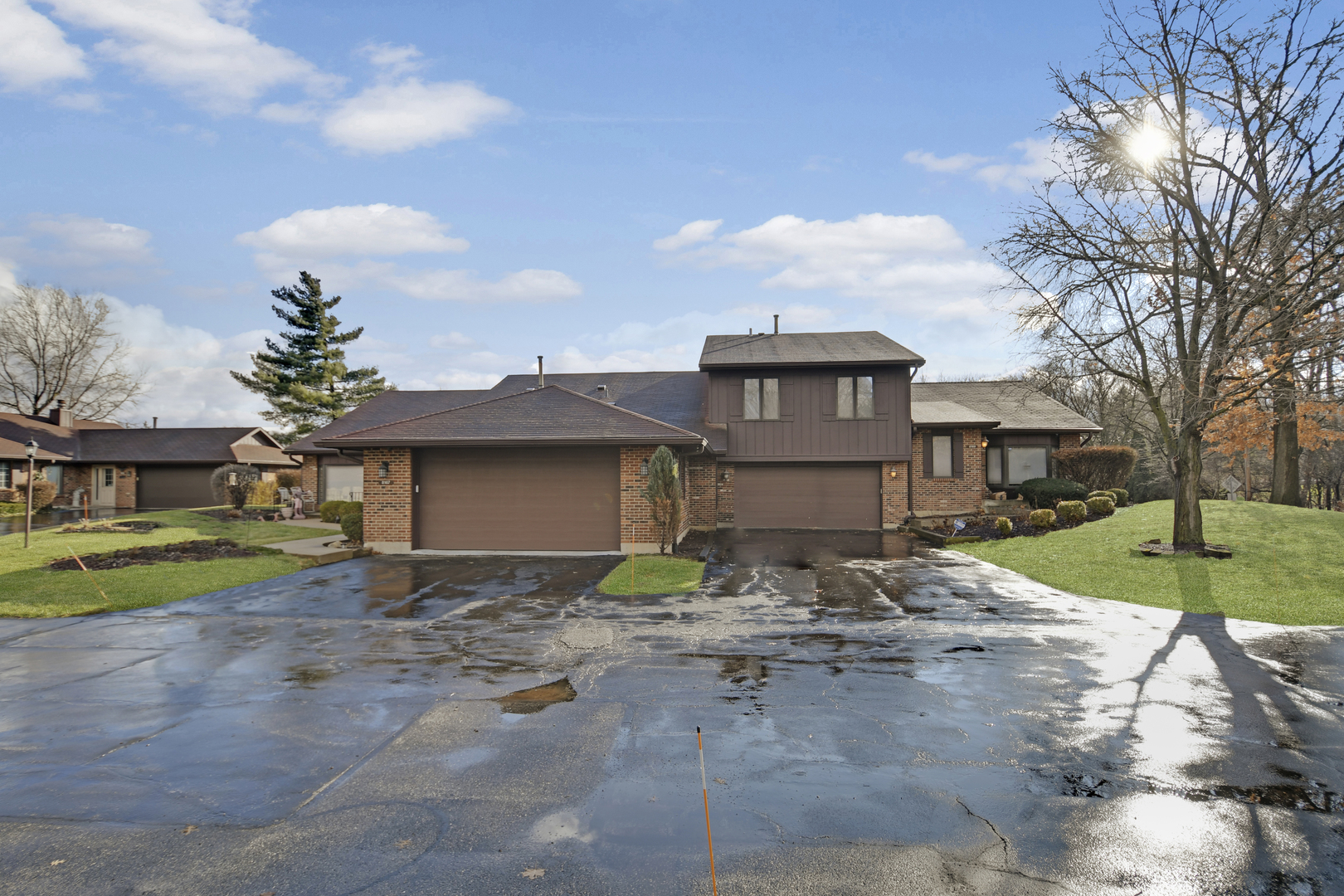 8167 W Brookside Court, Palos Park, IL 60464