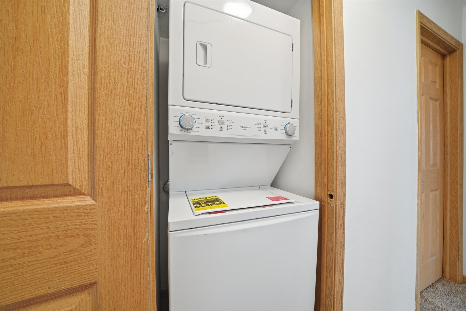 575 N Strack Street #302, Cortland, IL 60112