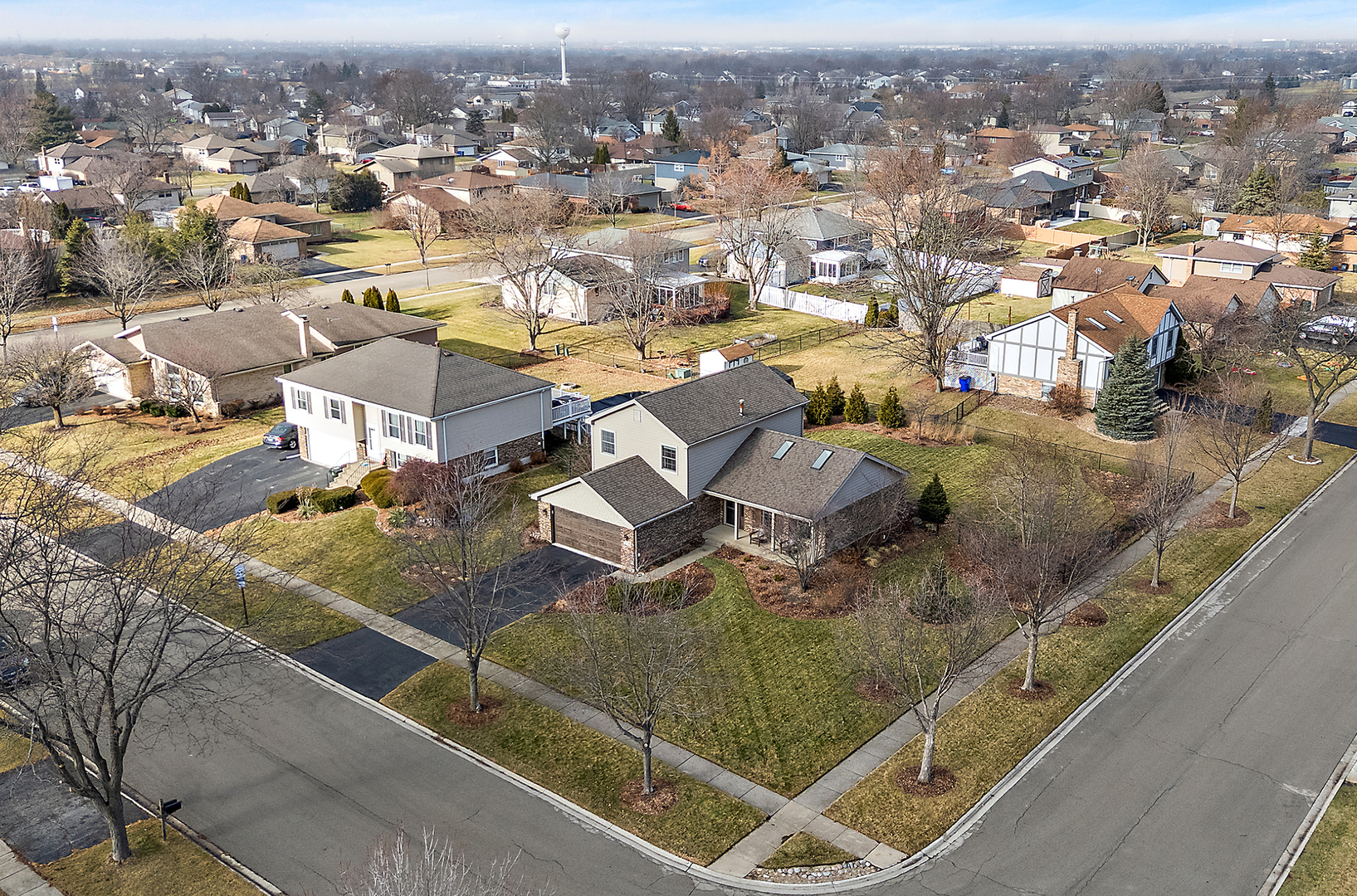 7458 W Wishing Well Drive, Frankfort, IL 60423