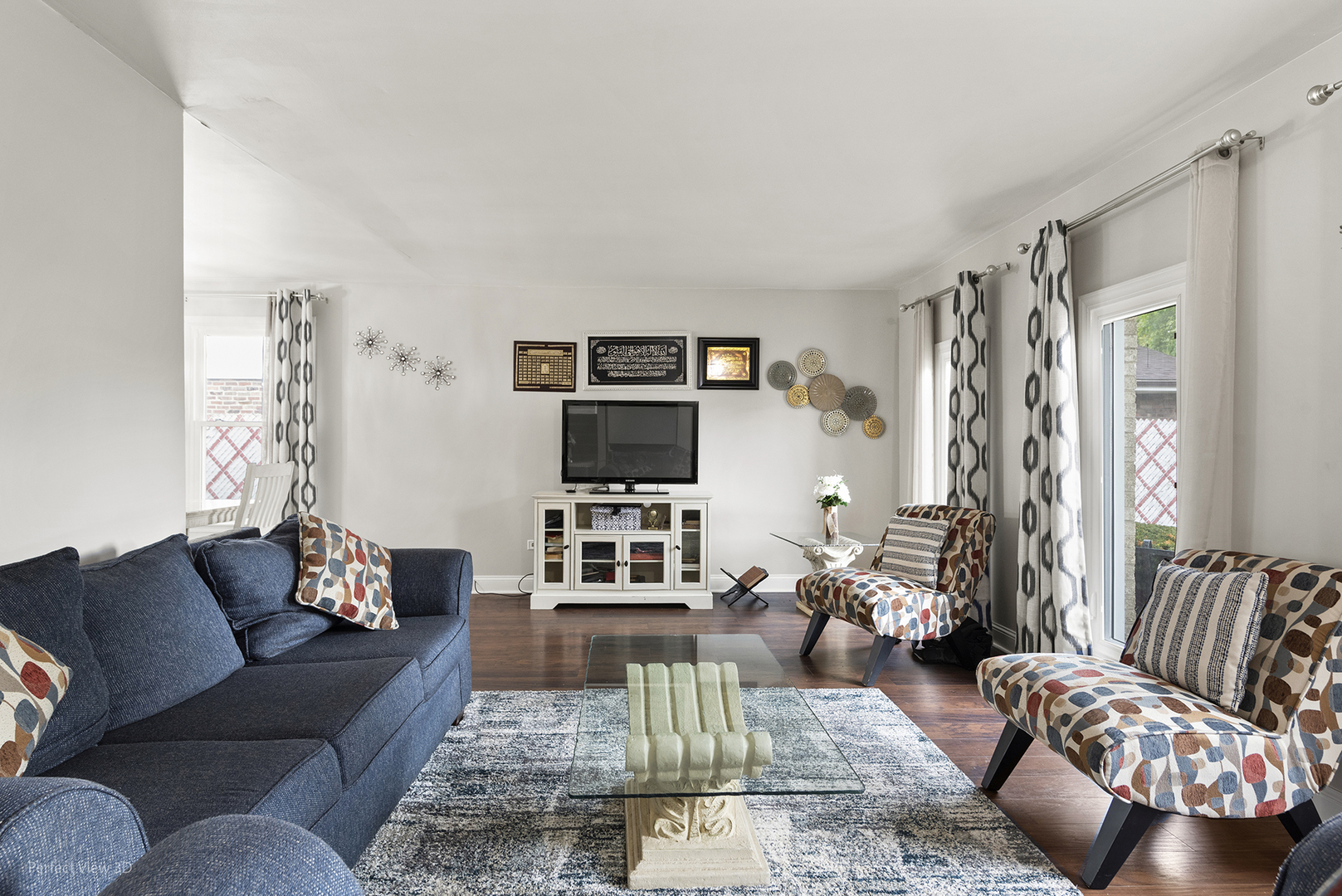 1144 E 160th Place, South Holland, IL 60473