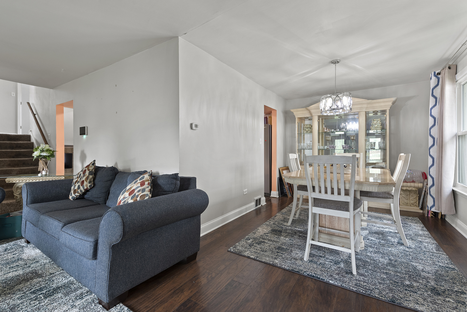 1144 E 160th Place, South Holland, IL 60473