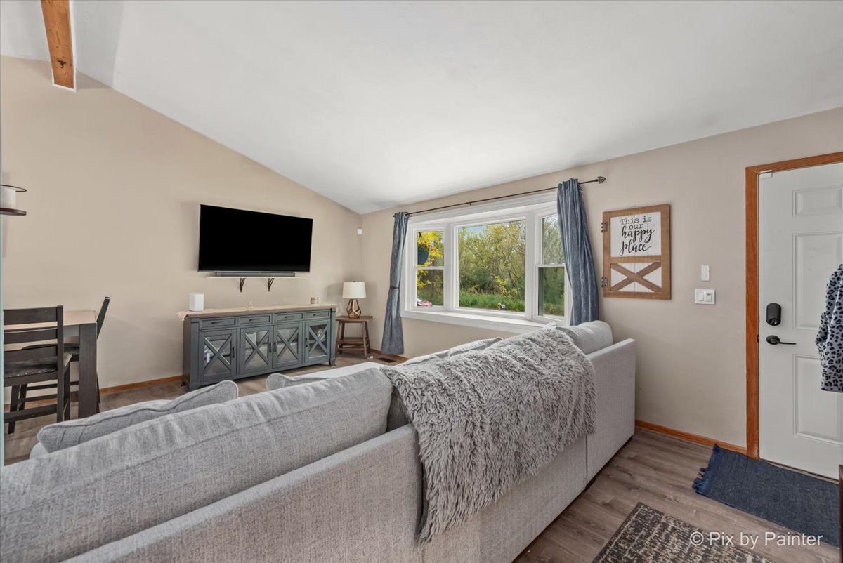 12976 W 28th Street, Beach Park, IL 60099