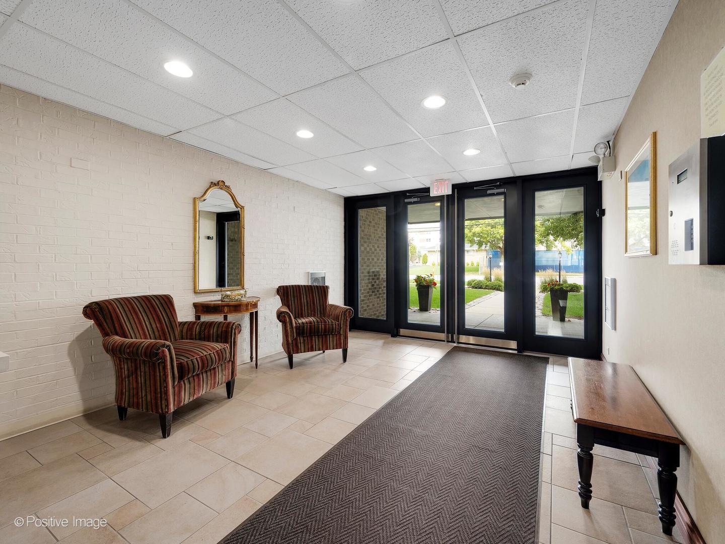 907 Curtiss Street #504, Downers Grove, IL 60515