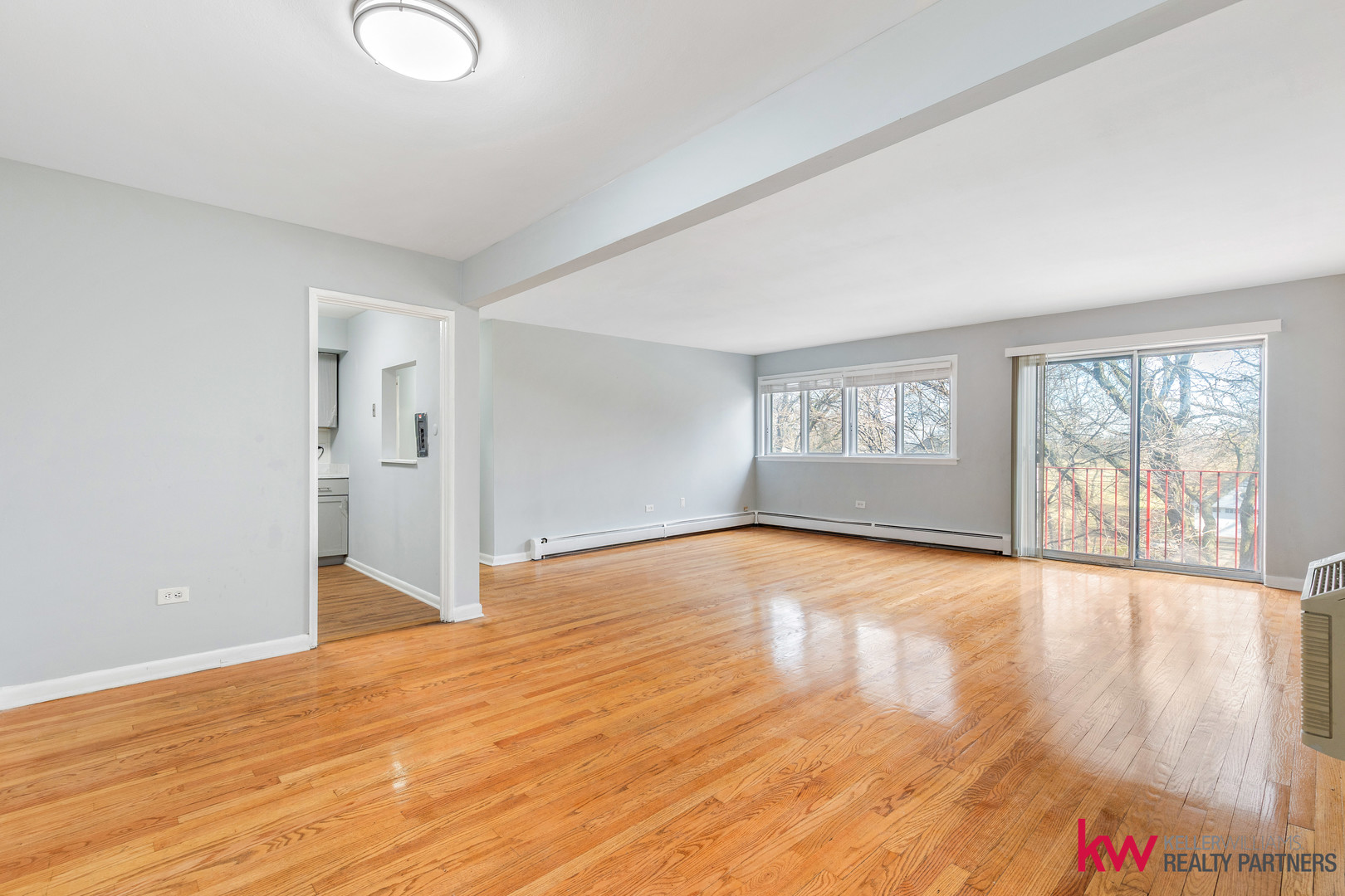 8500 Skokie Boulevard #3A, Skokie, IL 60077