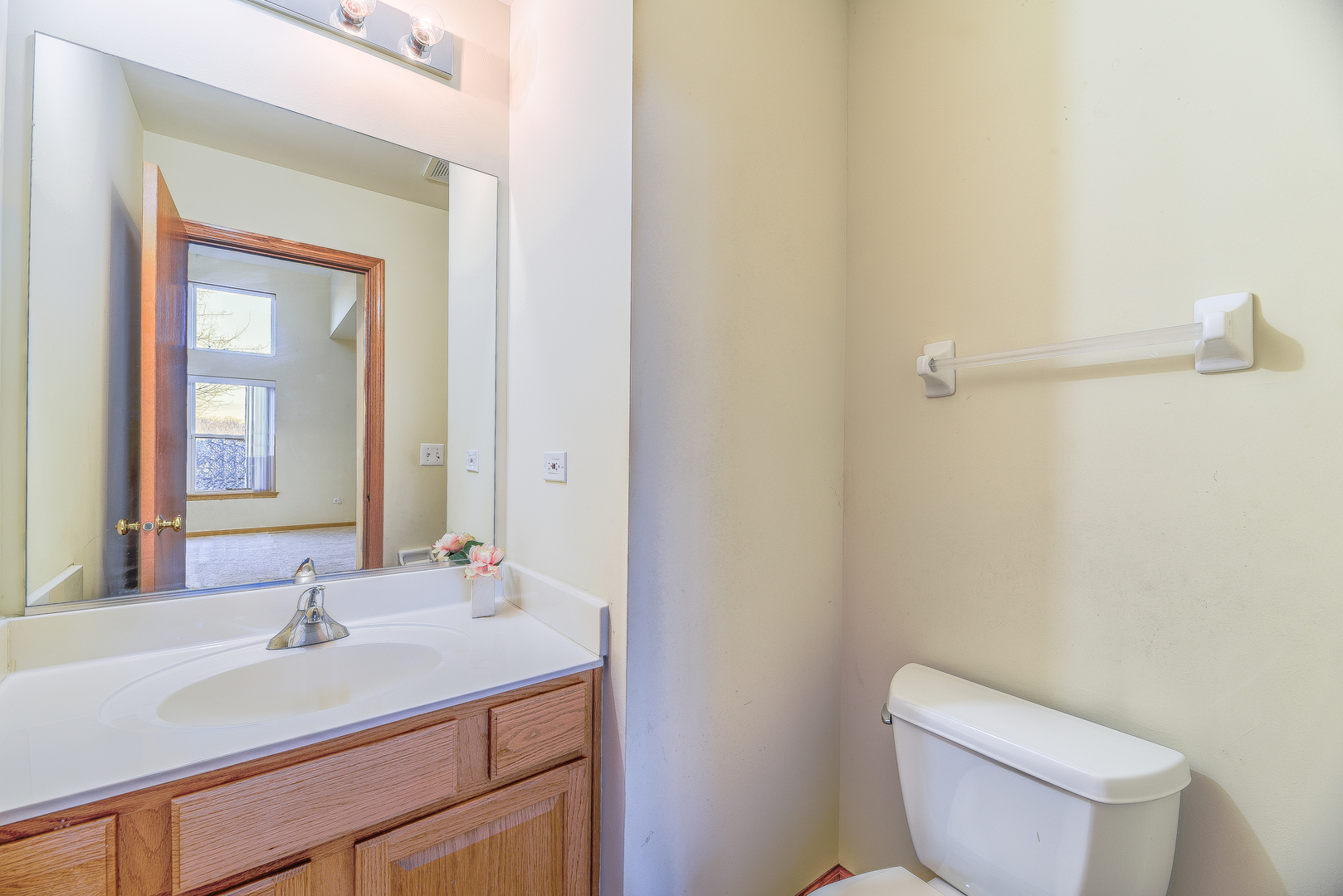 1623 S Candlestick Way #1623, Waukegan, IL 60085