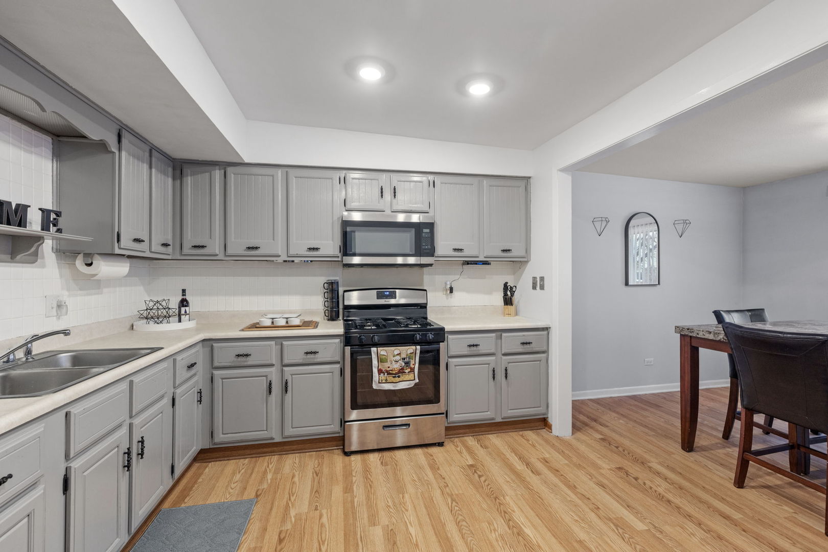 16345 Brementowne Drive, Tinley Park, IL 60477