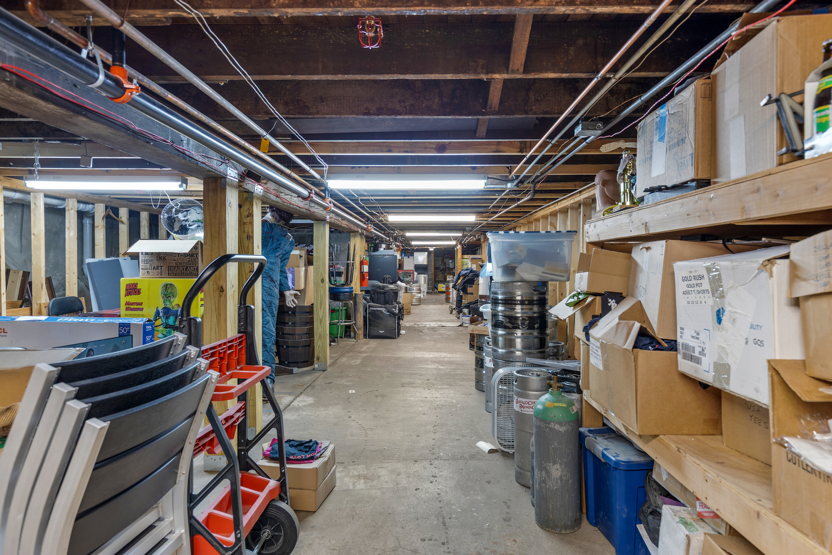 219 W Main Street, St. Charles, IL 60174