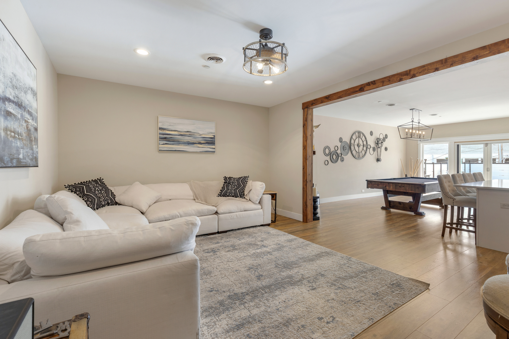 219 W Main Street, St. Charles, IL 60174