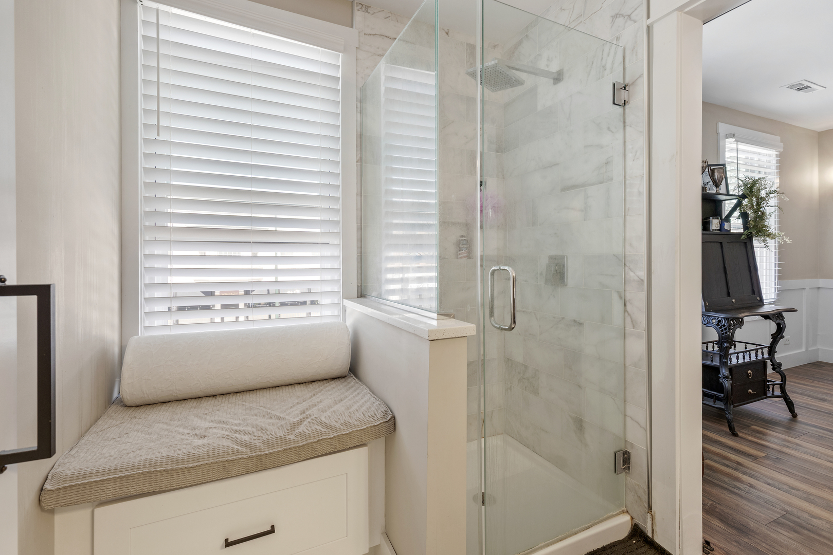 219 W Main Street, St. Charles, IL 60174