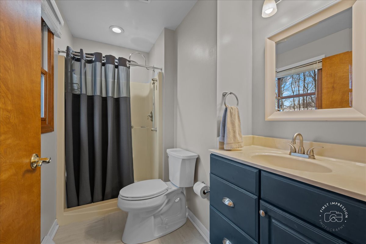 2S924 Shagbark Drive, Batavia, IL 60510