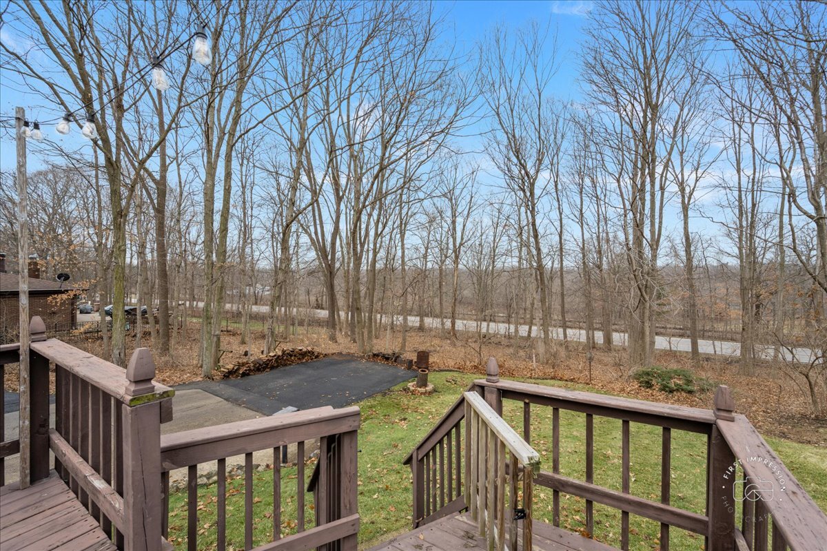 2S924 Shagbark Drive, Batavia, IL 60510