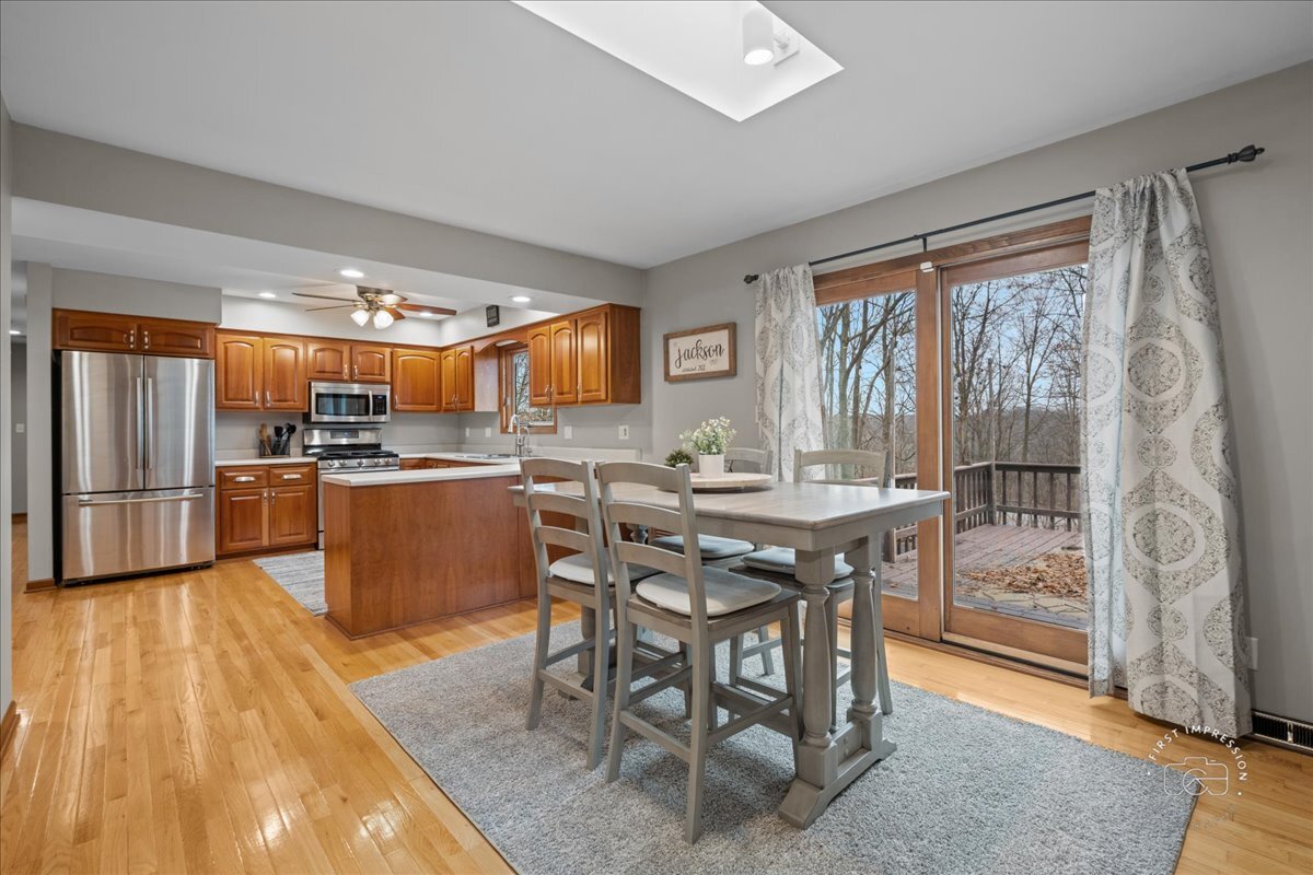 2S924 Shagbark Drive, Batavia, IL 60510