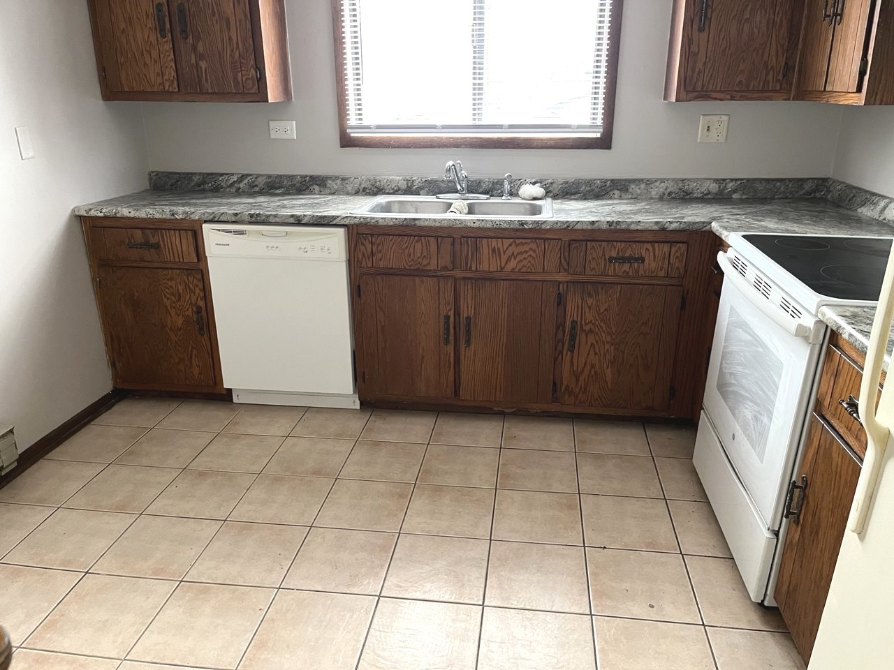 22405 Thomas Drive #2S, Richton Park, IL 60471